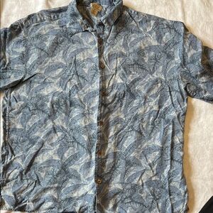 Jos. A. Bank Blue Leaf Pattern short sleeve Shirt